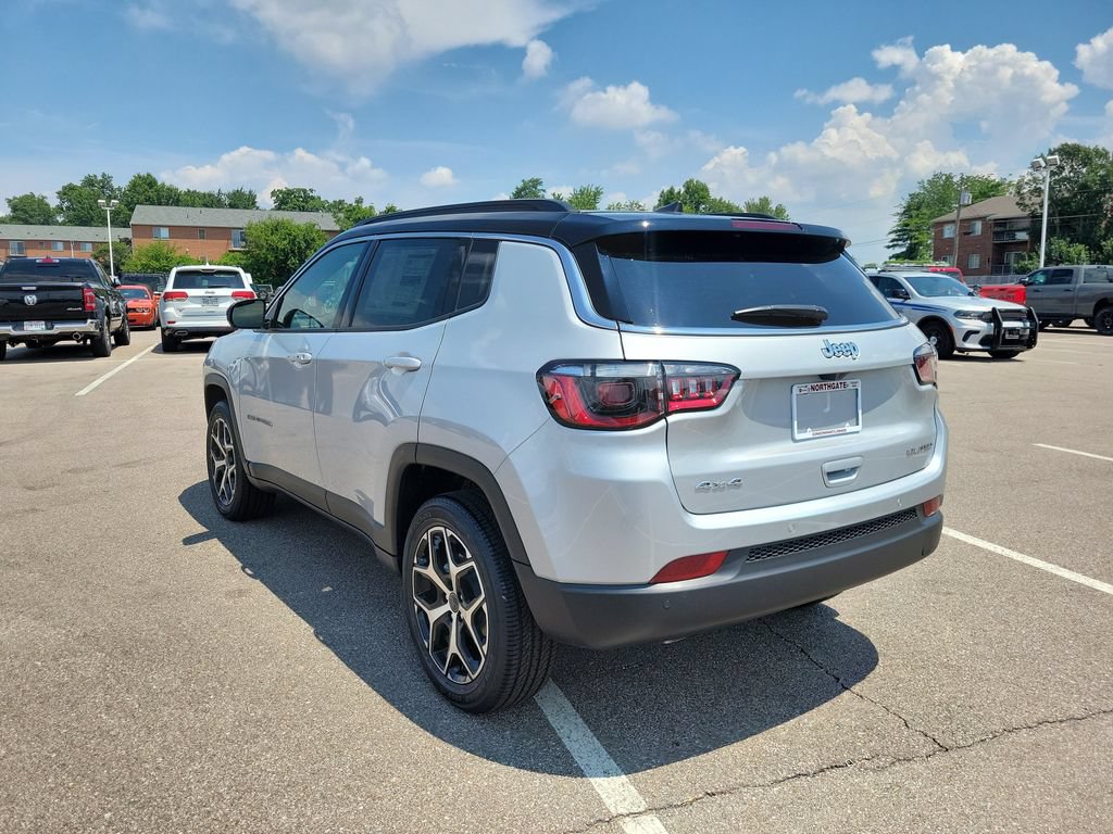 New 2026 Jeep Compass Limited AWD/4WD image 3