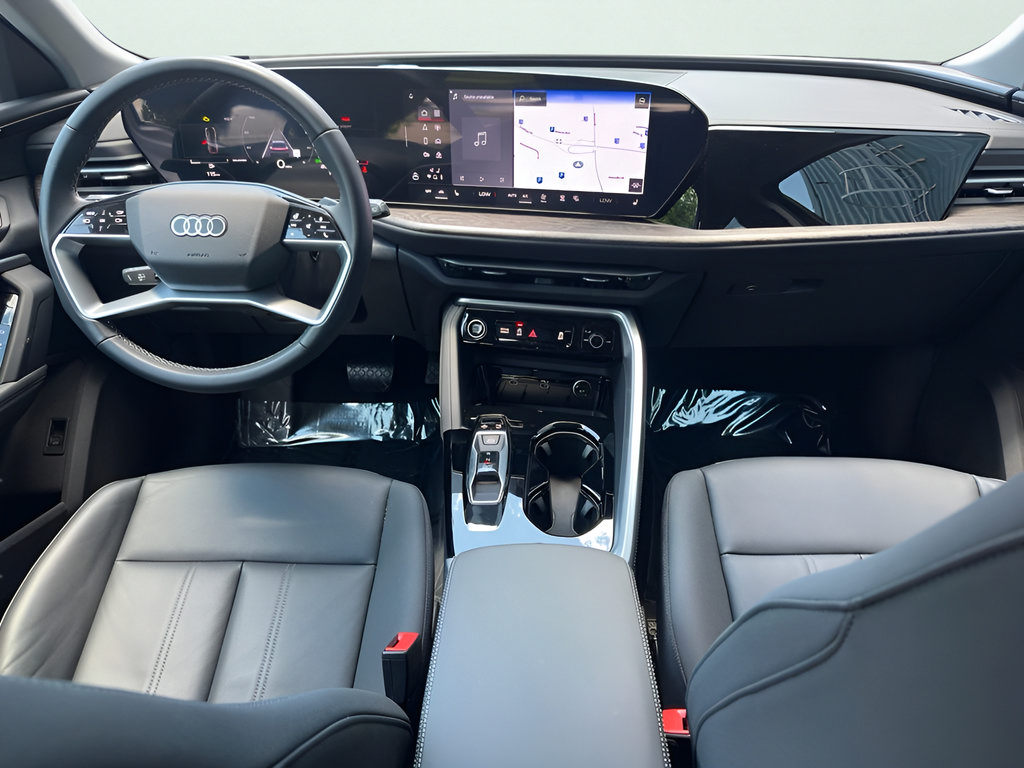 Certified 2025 Audi Q5 Premium w/ Premium Plus AWD/4WD image 36