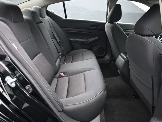 Used 2024 Nissan Altima 2.5 SV image 32