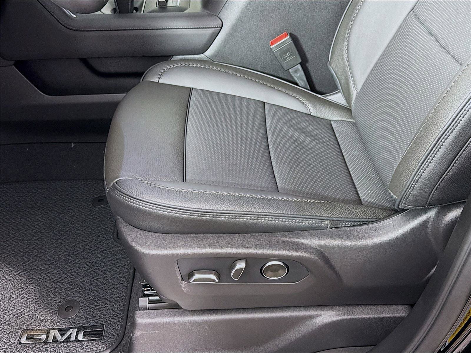 New 2026 GMC Sierra 1500 Denali w/ Denali Reserve Package image 22