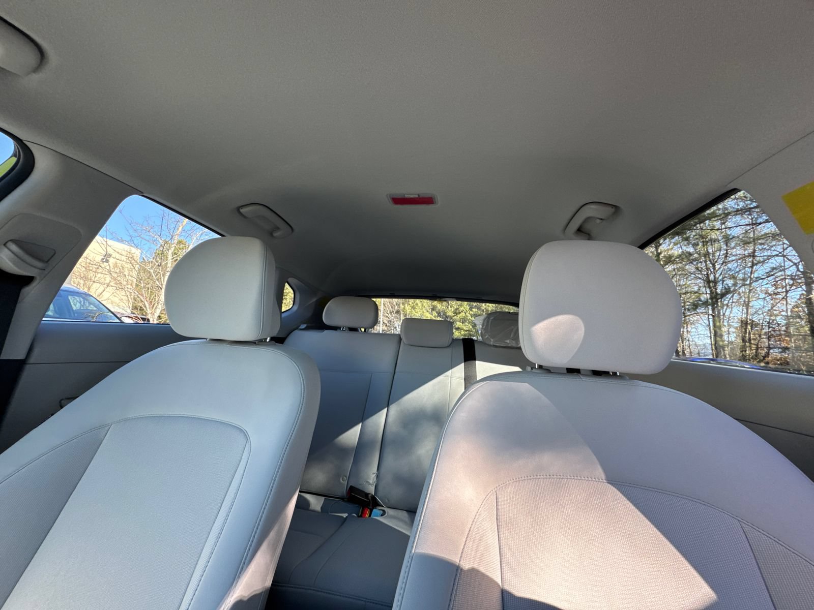New 2026 Hyundai Kona SE FWD image 32