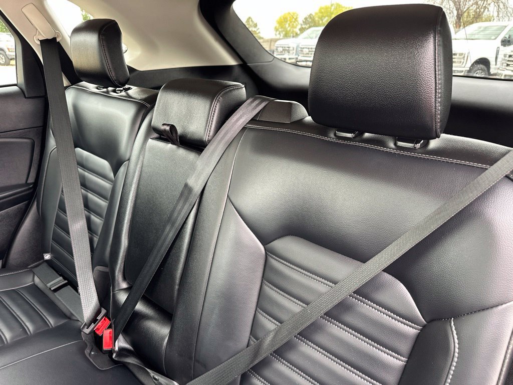 Used 2024 Ford Edge SEL AWD/4WD image 20