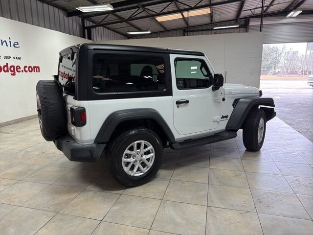 Used 2023 Jeep Wrangler Sport S image 3