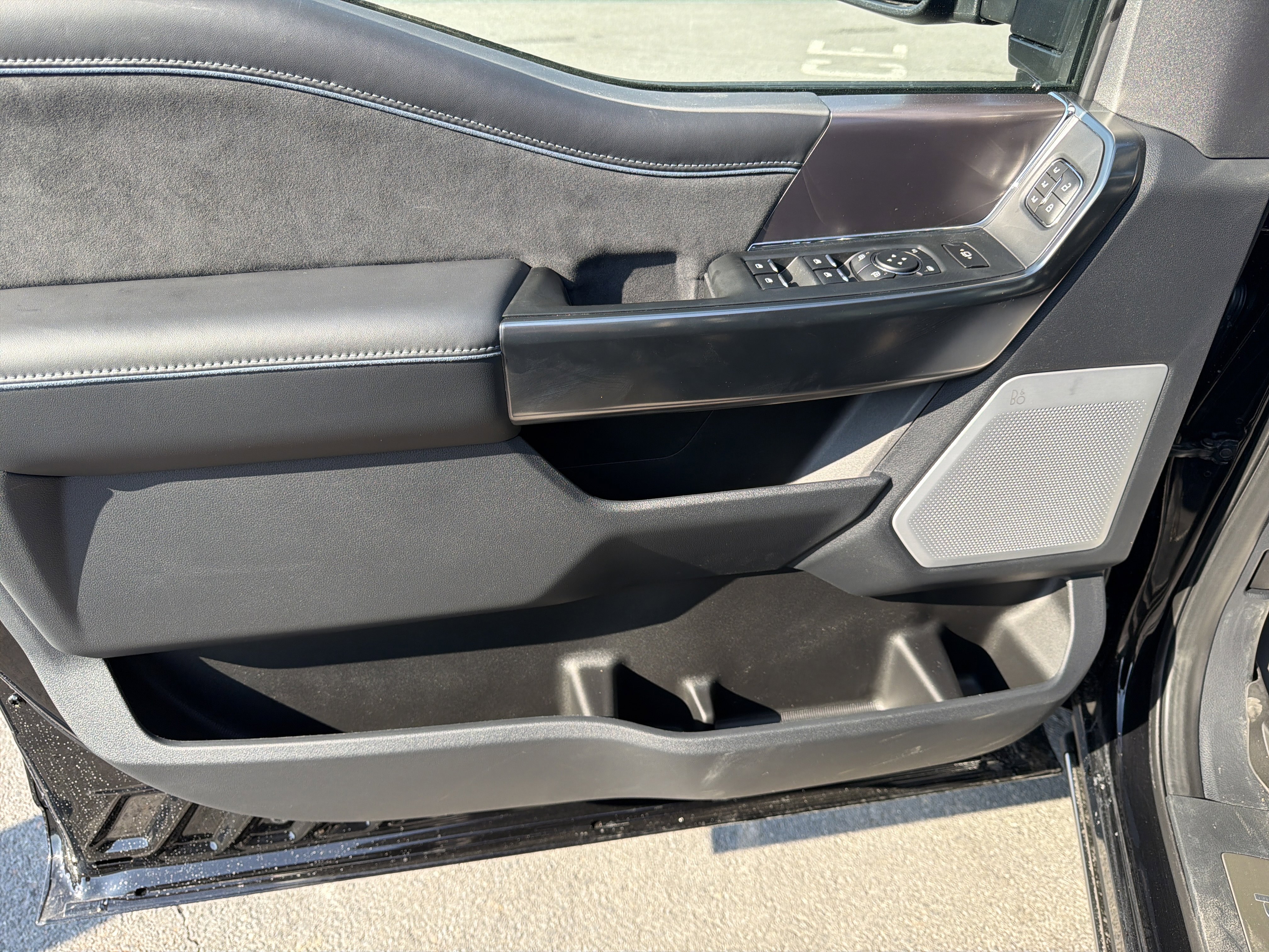 New 2026 Ford F250 Platinum image 15