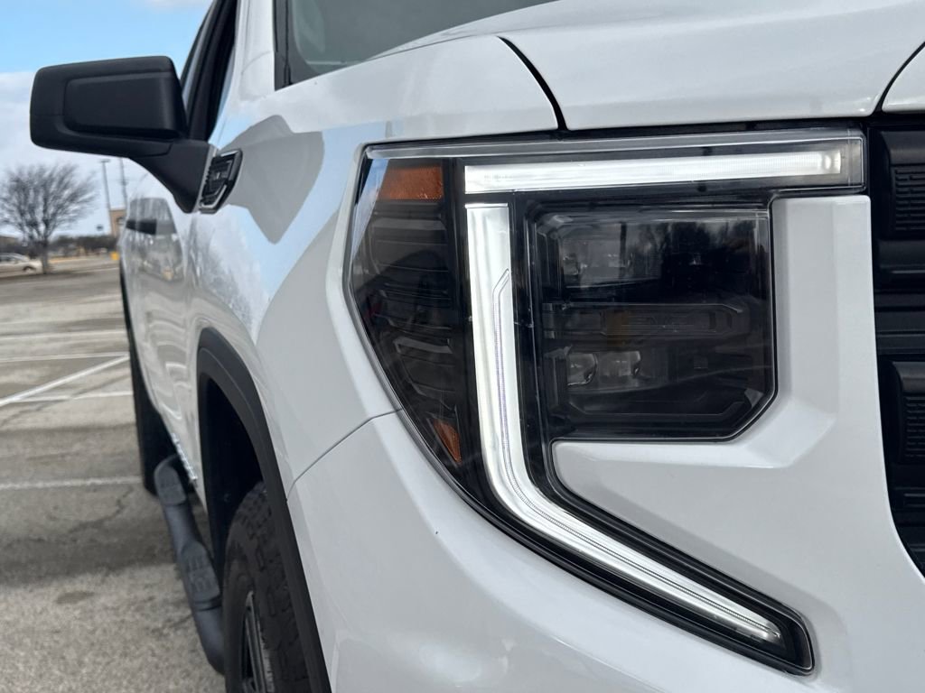 Used 2023 GMC Sierra 1500 Pro w/ Graphite Edition image 11
