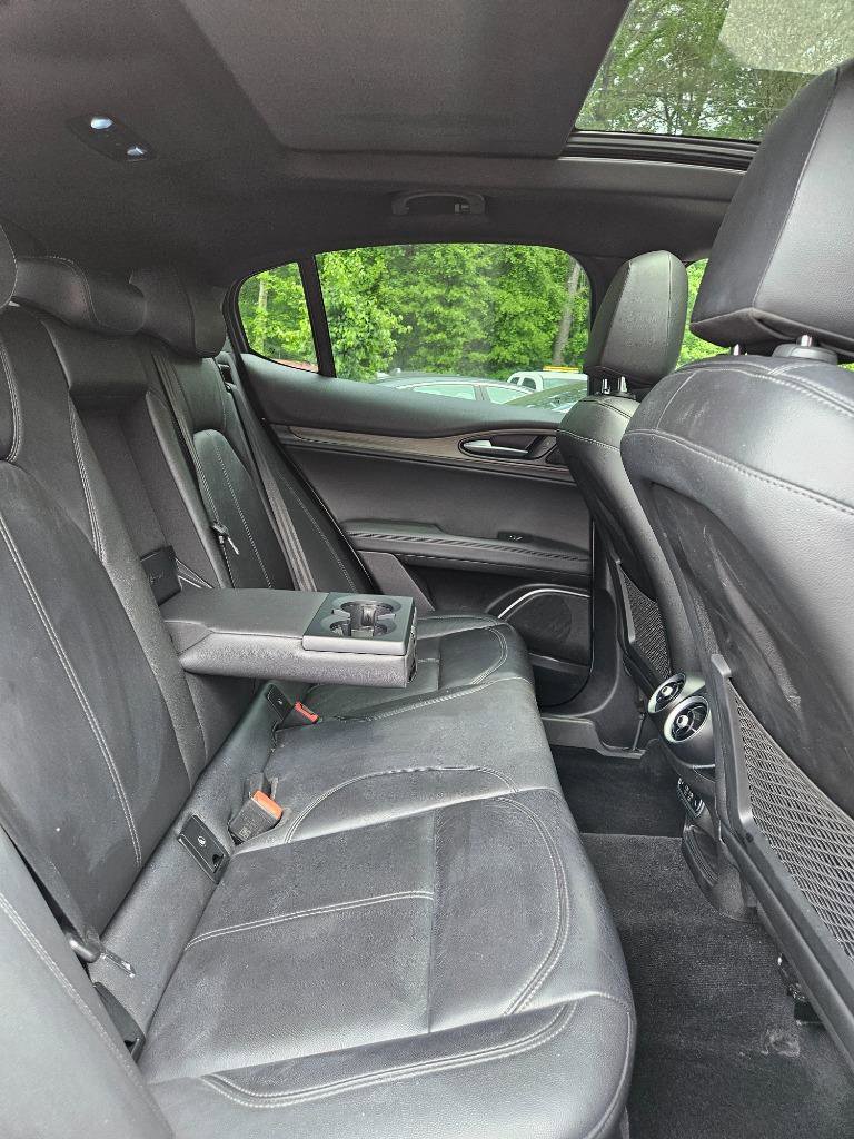 Used 2022 Alfa Romeo Stelvio Ti w/ Active Assist Plus Package image 49