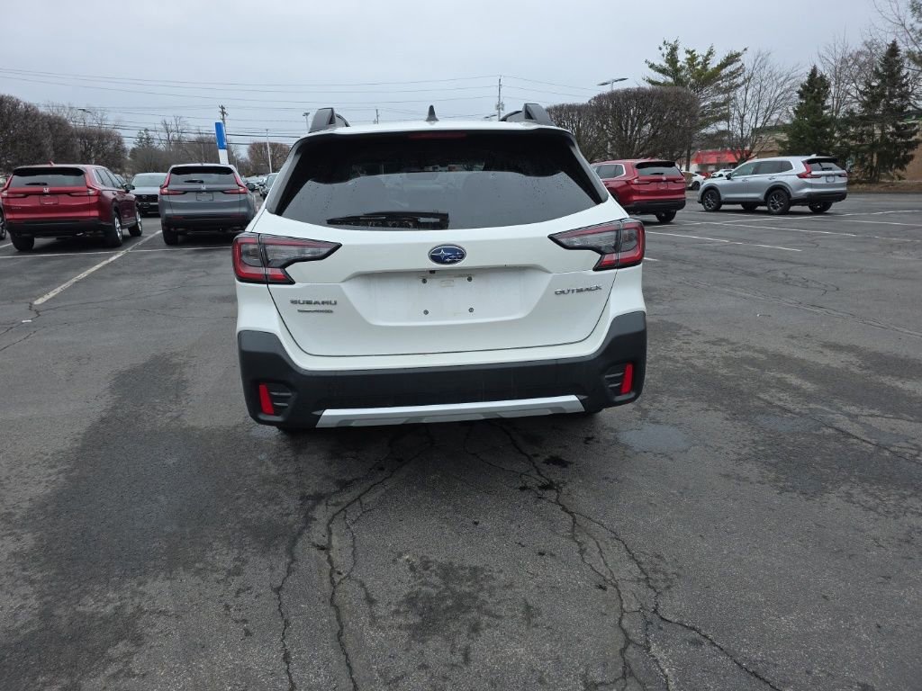 Used 2022 Subaru Outback Limited image 6