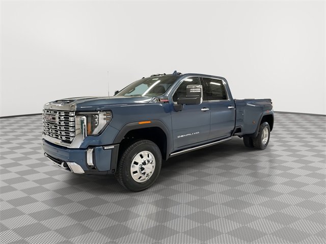 New 2026 GMC Sierra 3500 Denali w/ Denali Reserve Package image 6