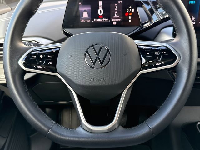 Certified 2023 Volkswagen ID.4 Pro image 30