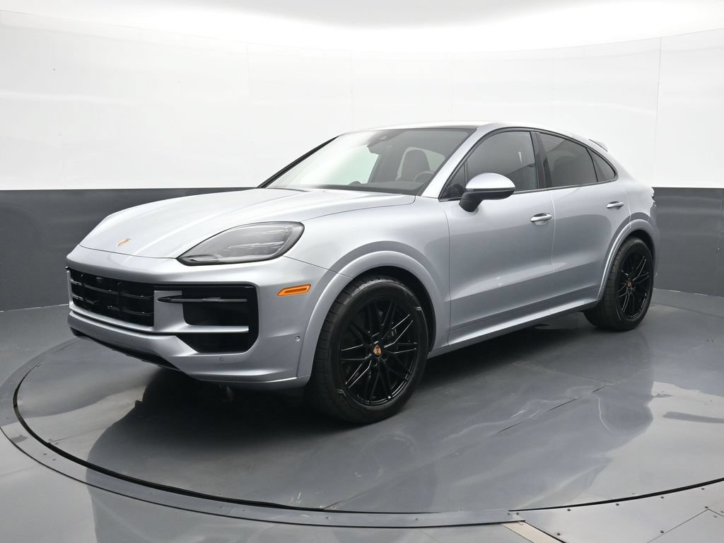 Certified 2025 Porsche Cayenne Coupe AWD/4WD image 1