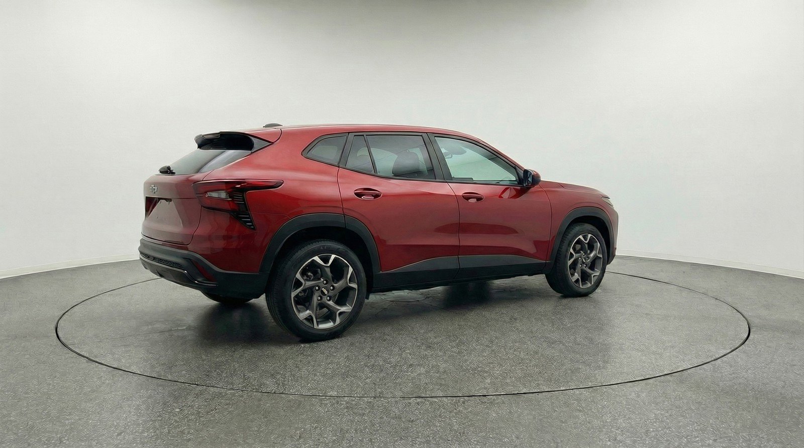 Used 2025 Chevrolet Trax LT w/ LT Convenience Package image 9