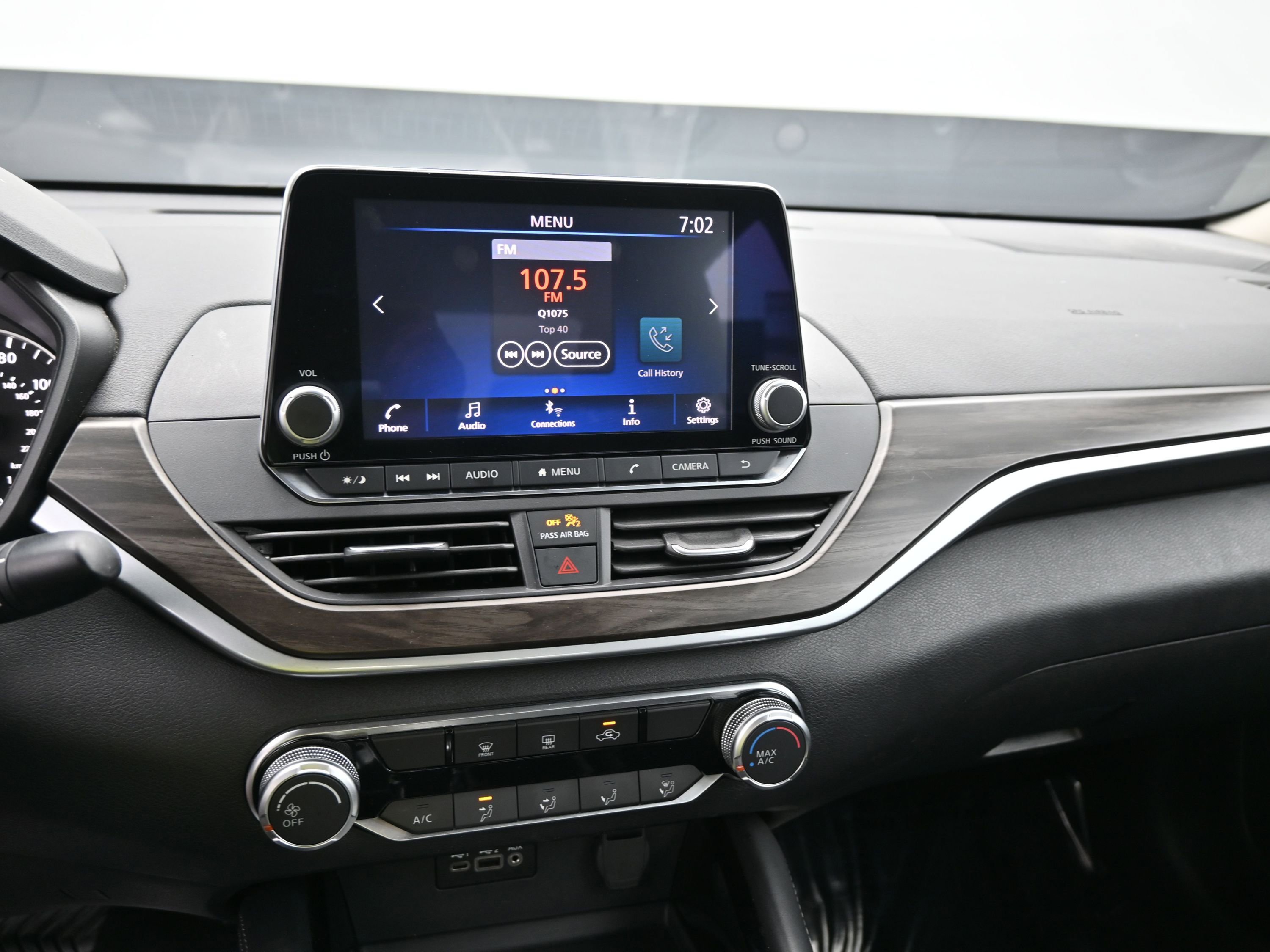 Used 2023 Nissan Altima 2.5 SV image 19