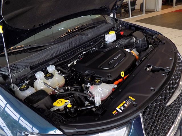 Used 2023 Chrysler Pacifica Touring-L FWD image 39