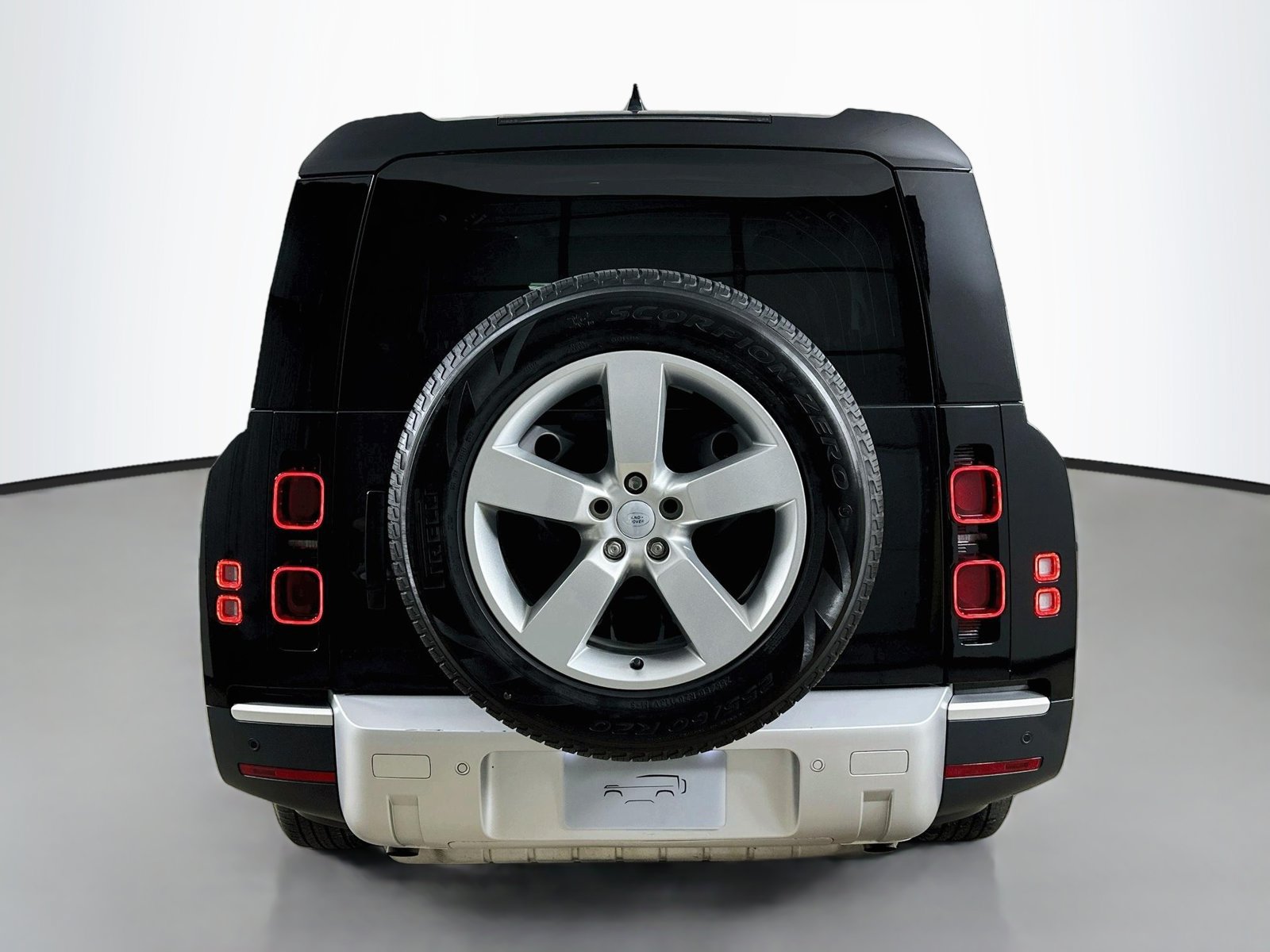 Used 2024 Land Rover Defender 130 S AWD/4WD image 6