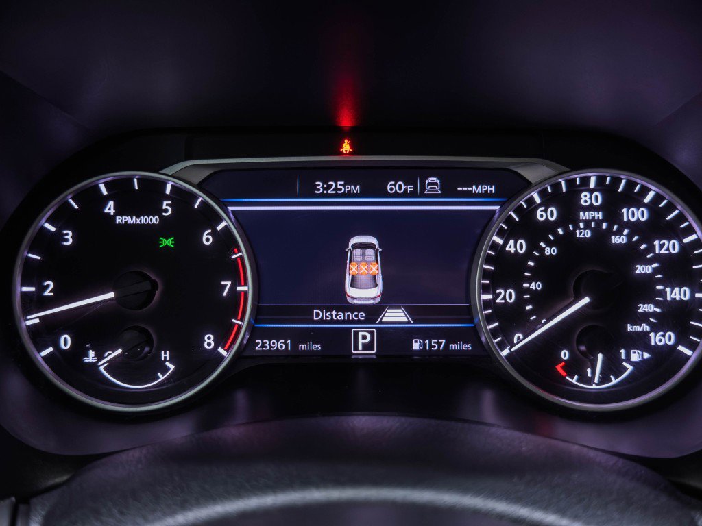 Used 2025 Nissan Sentra SV image 27