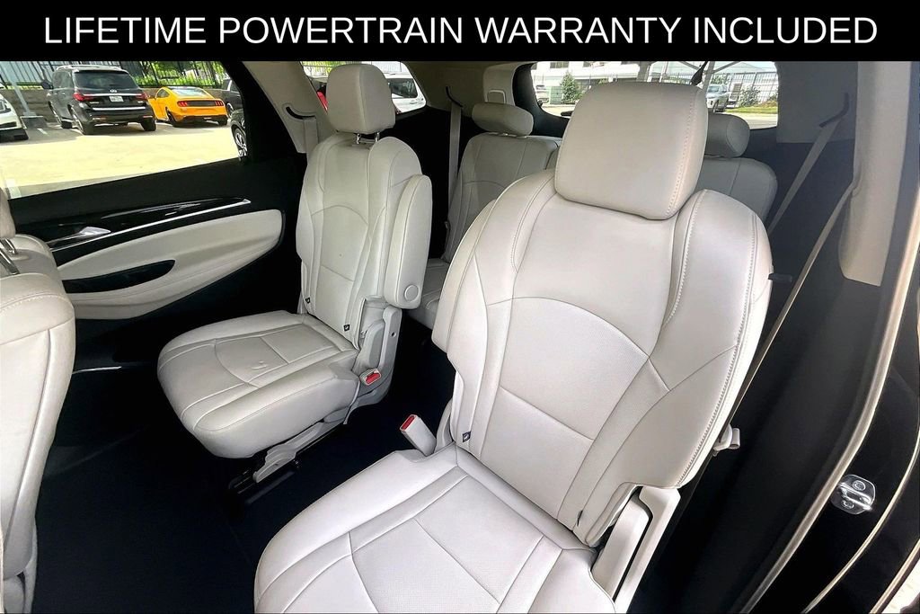 Used 2022 Buick Enclave Premium w/ Experience Buick Package image 28
