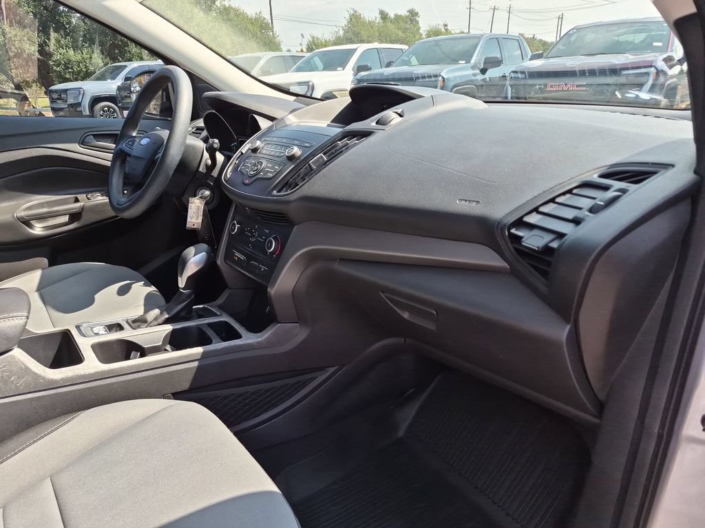 Used 2019 Ford Escape S FWD image 36