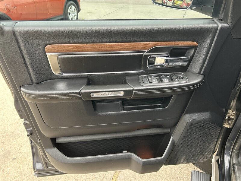 Used 2013 RAM 3500 Laramie w/ Convenience Group image 13