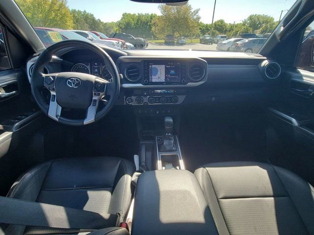 Used 2022 Toyota Tacoma Limited w/ Nightshade Package AWD/4WD image 2