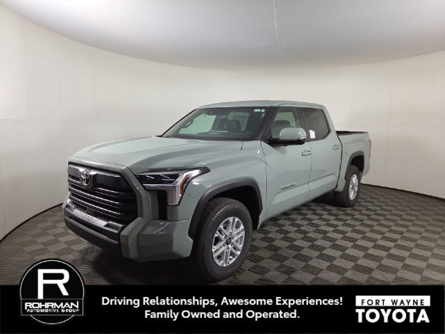 New 2026 Toyota Tundra SR5 w/ SR5 Premium Package