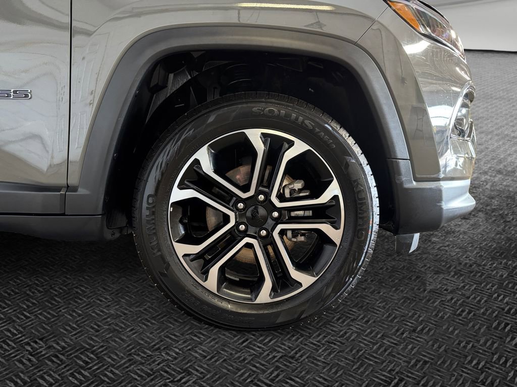 Used 2022 Jeep Compass Limited w/ Sun and Sound Group image 11