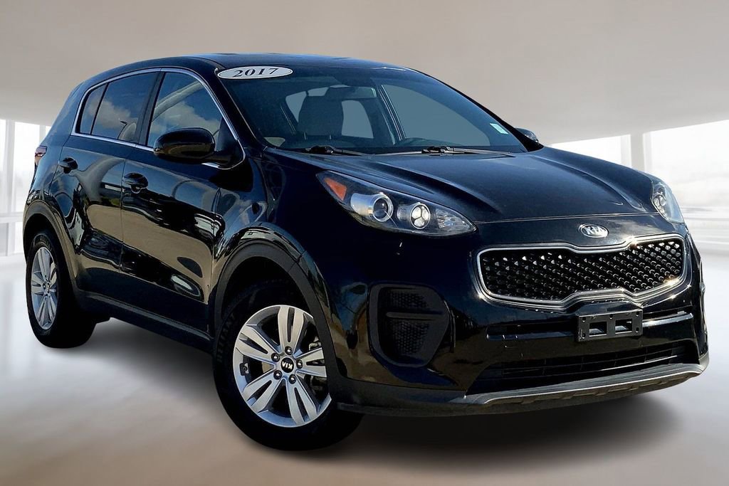 Used 2017 Kia Sportage LX image 11