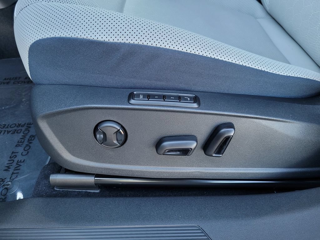 New 2026 Volkswagen ID.4 Pro S Plus AWD/4WD image 12
