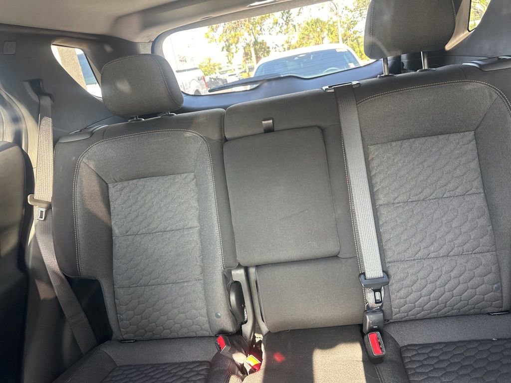 Used 2021 Chevrolet Equinox LT FWD image 9