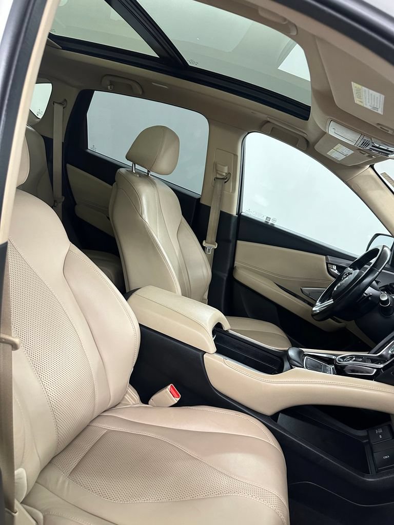 Used 2019 Acura RDX w/ Technology Package AWD/4WD image 35