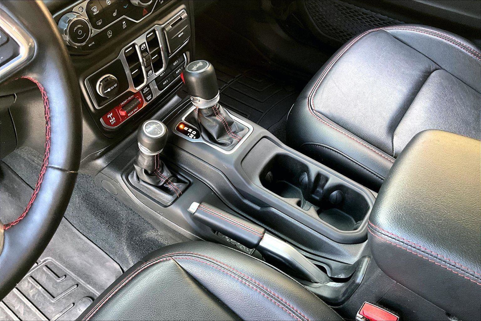 Certified 2023 Jeep Wrangler Unlimited Rubicon w/ Steel Bumper Group image 15