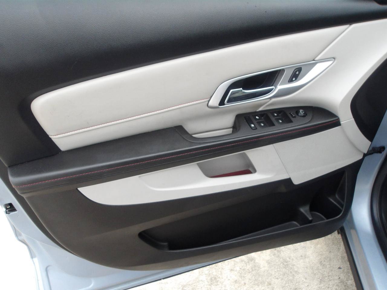 Used 2015 GMC Terrain SLE FWD image 18