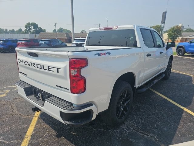 New 2026 Chevrolet Silverado 1500 Custom w/ Turbomax Blackout Package AWD/4WD image 7