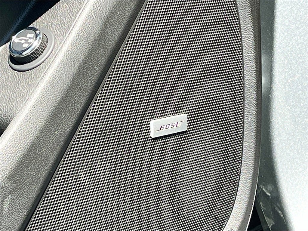 Used 2023 Chevrolet Traverse RS image 19