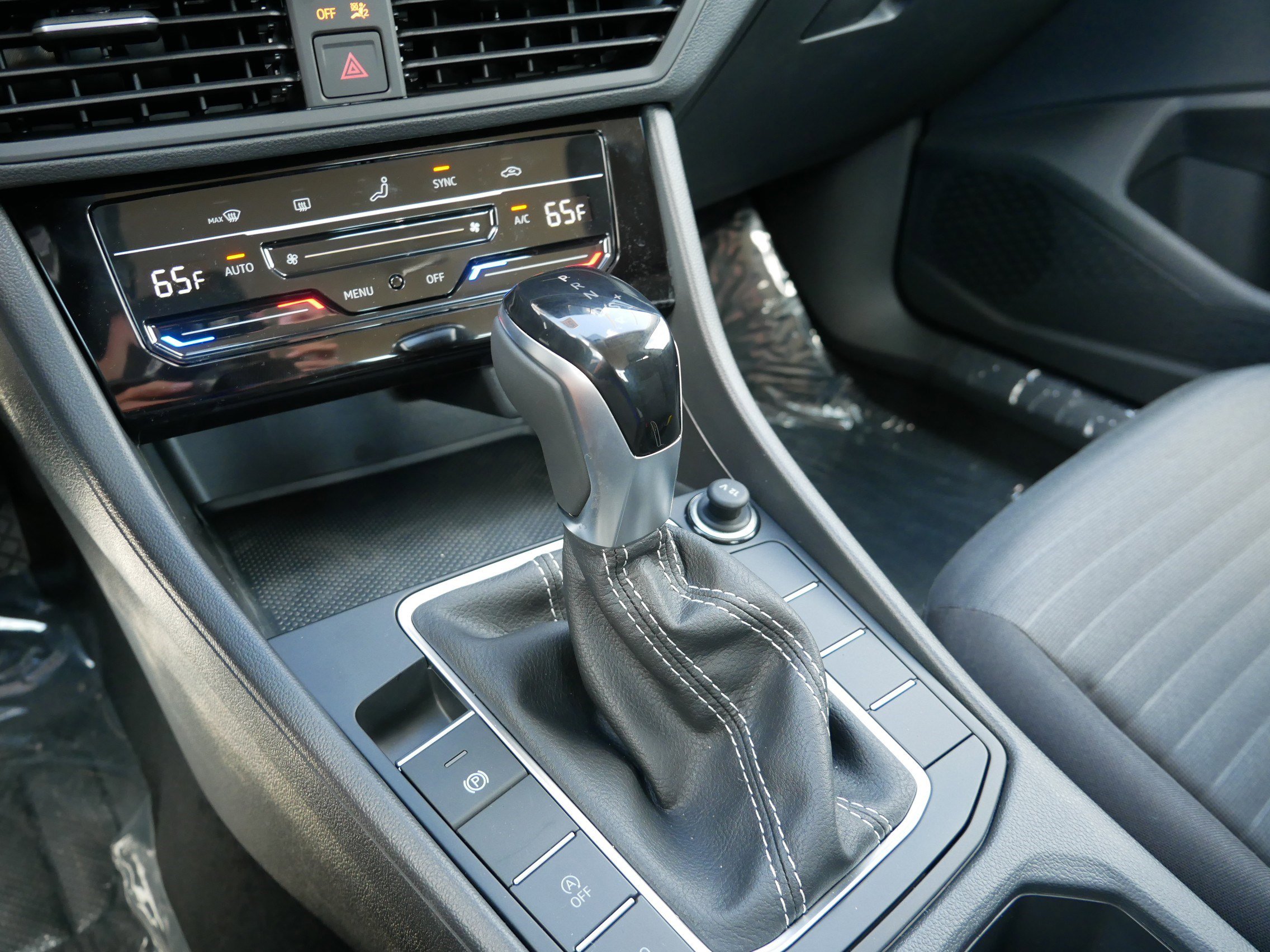 New 2025 Volkswagen Jetta S image 5