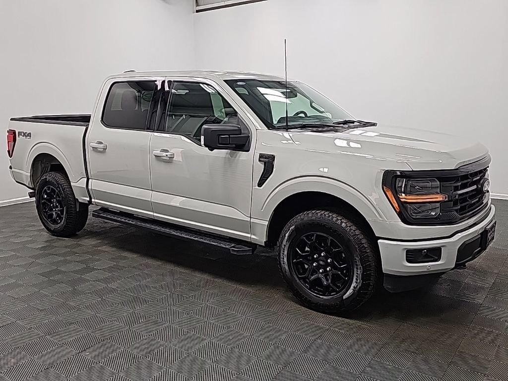 Used 2024 Ford F150 XLT w/ Equipment Group 302A MID image 2