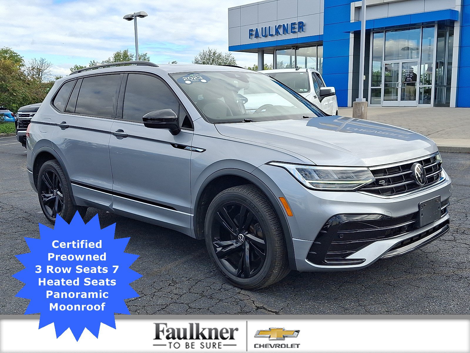 Used 2023 Volkswagen Tiguan SE R-Line