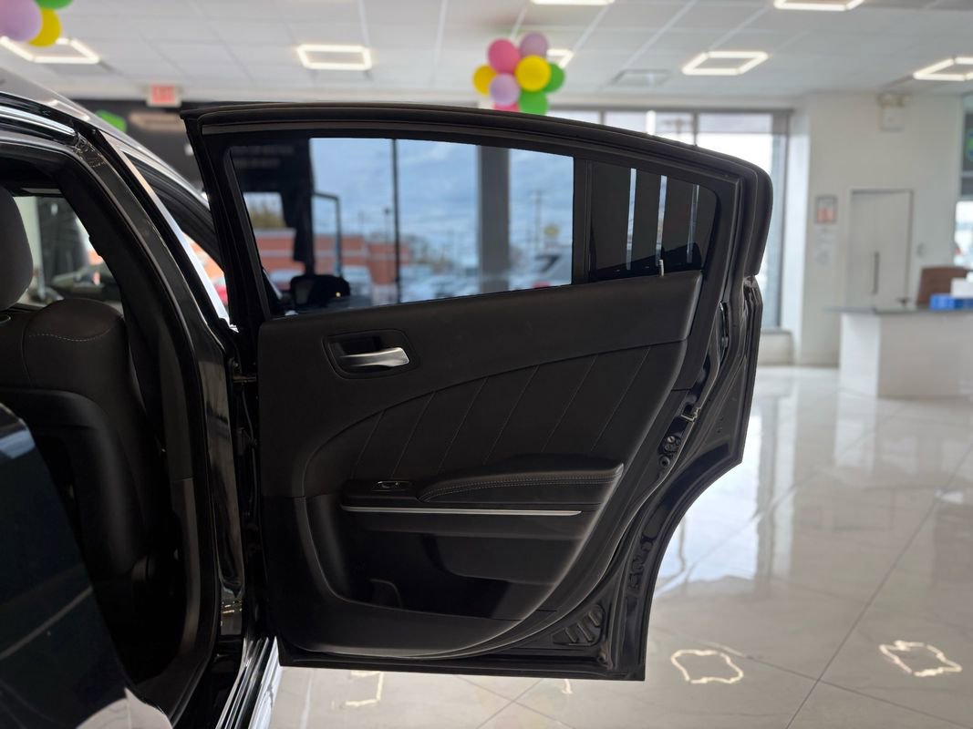 Used 2021 Dodge Charger R/T w/ Driver Convenience Group RWD image 41