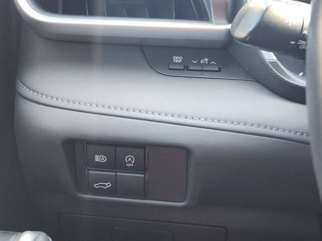 Used 2023 Toyota Highlander XLE FWD image 23