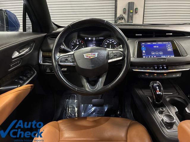 Used 2022 Cadillac XT4 Premium Luxury w/ Technology Package AWD/4WD image 14