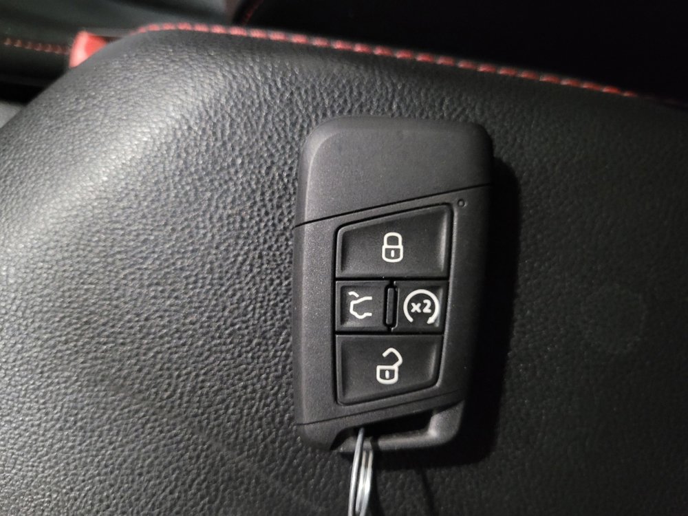 Used 2021 Volkswagen Jetta GLI Autobahn image 32