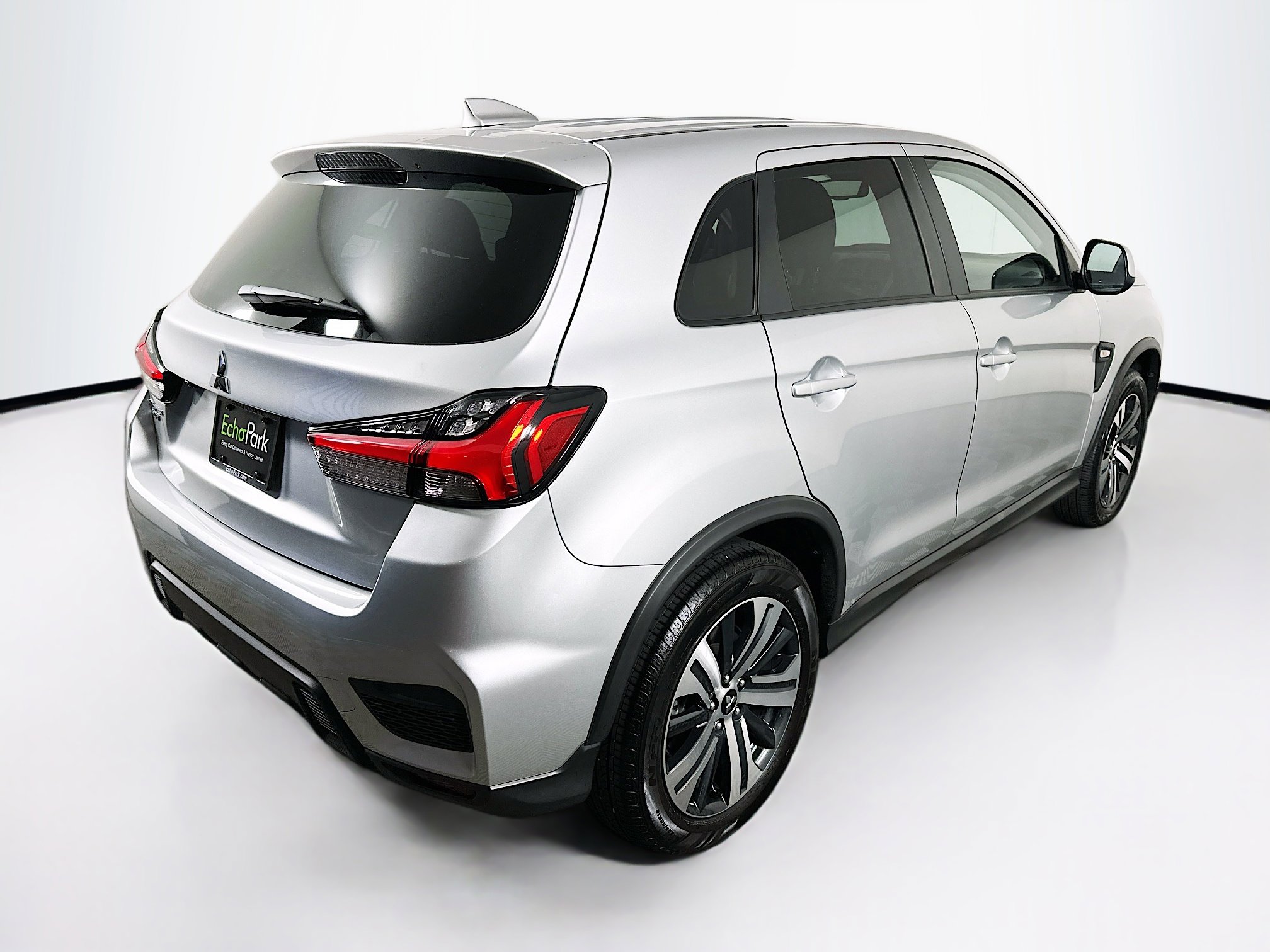 Used 2025 Mitsubishi Outlander Sport ES image 9