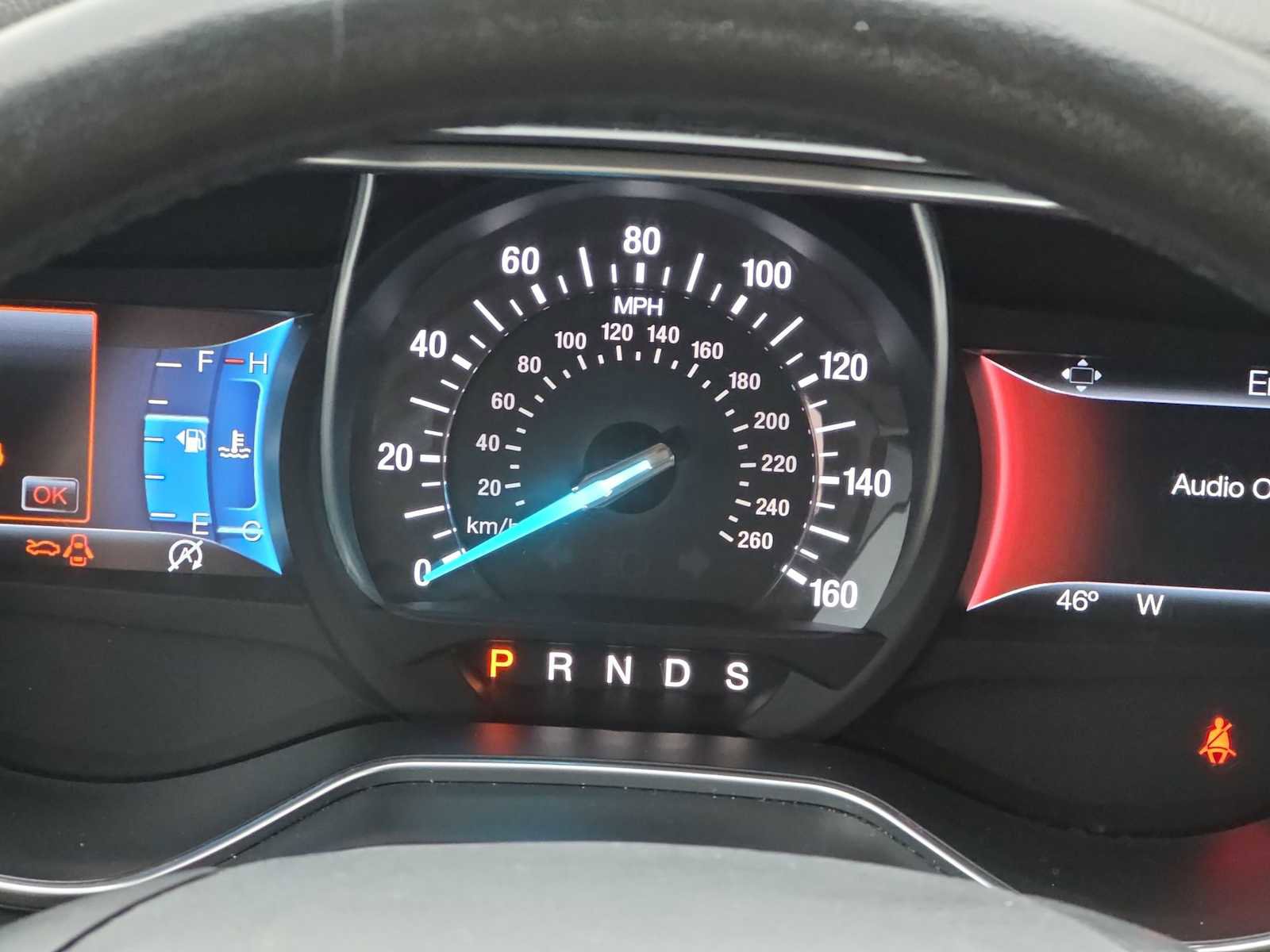 Used 2017 Ford Fusion SE w/ Fusion SE Technology Package image 22