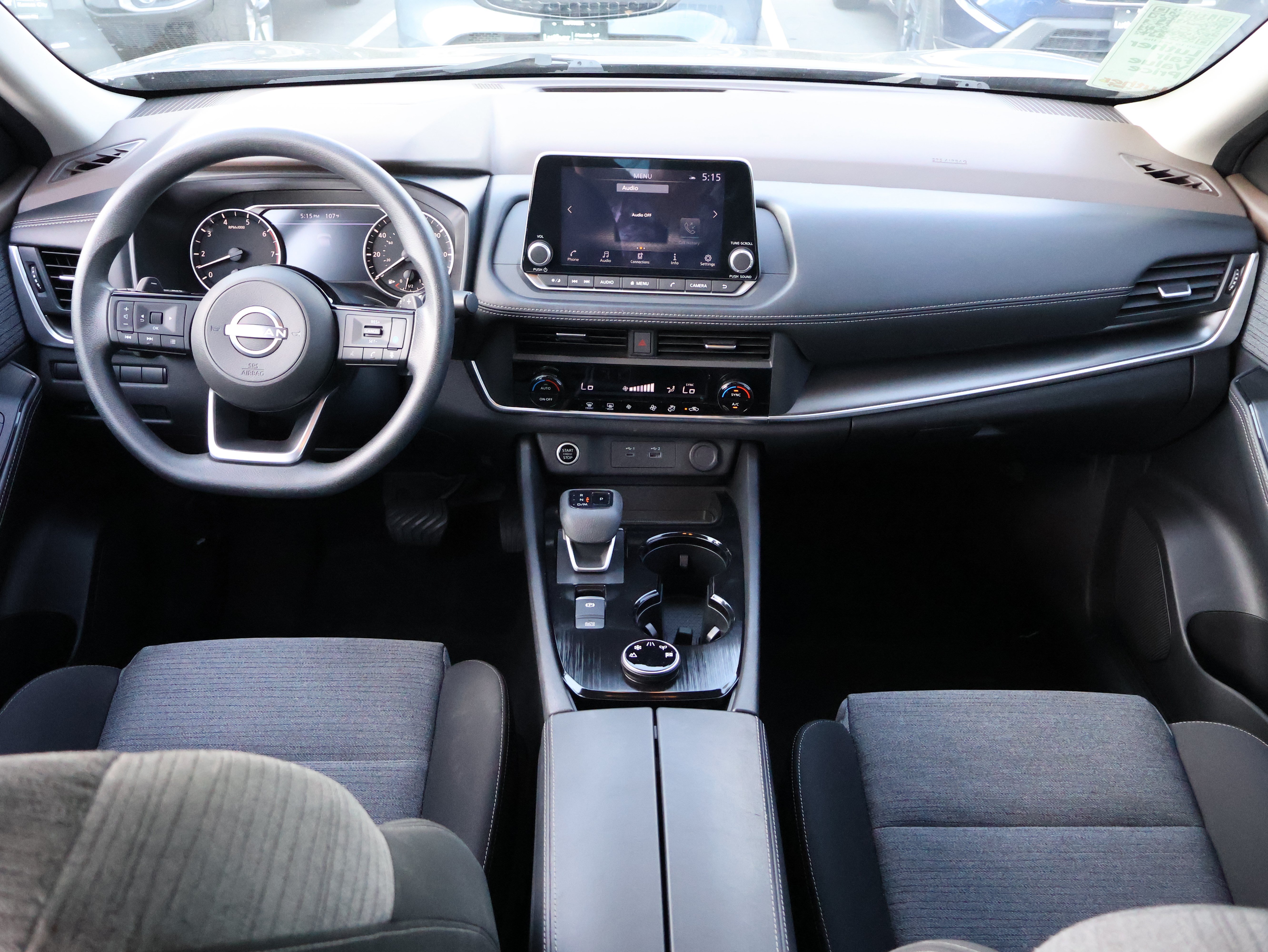Used 2023 Nissan Rogue SV AWD/4WD image 14
