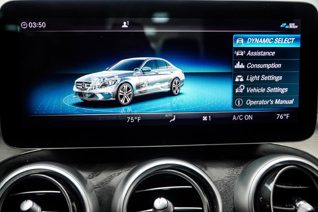 Used 2021 Mercedes-Benz C 300 Sedan w/ AMG Line image 33