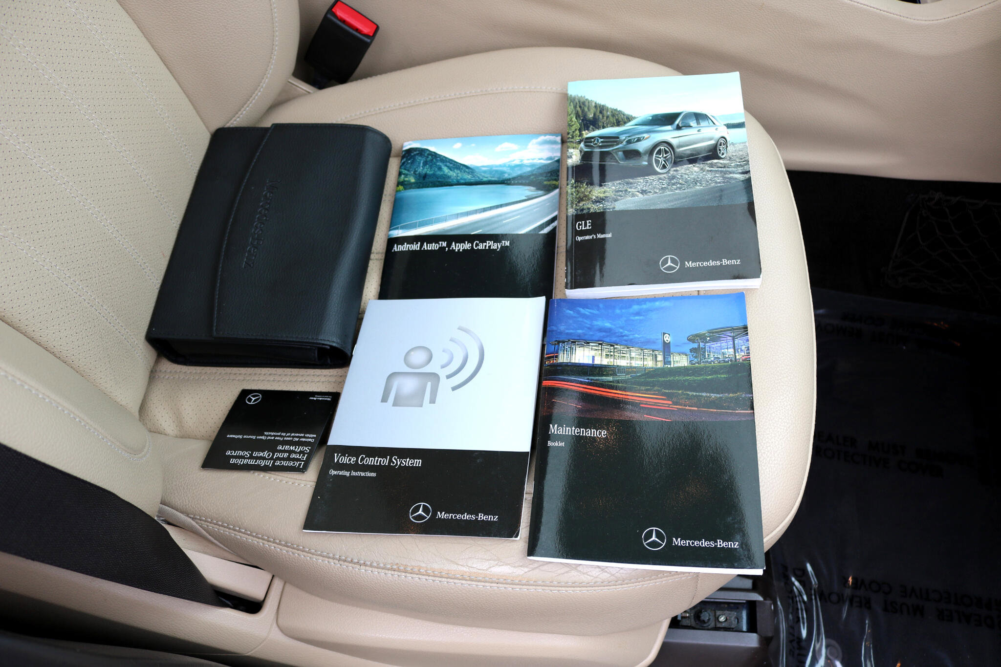 Used 2016 Mercedes-Benz GLE 350 RWD 4dr GLE 350 w/ Premium Package image 51