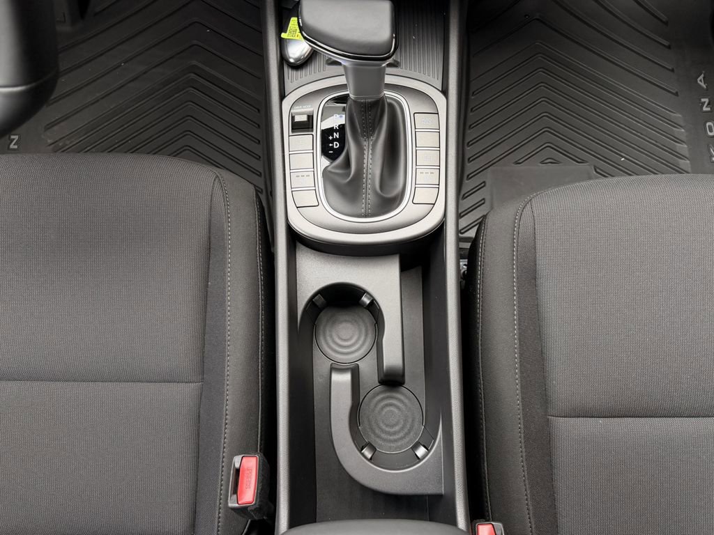 New 2026 Hyundai Kona SE image 31