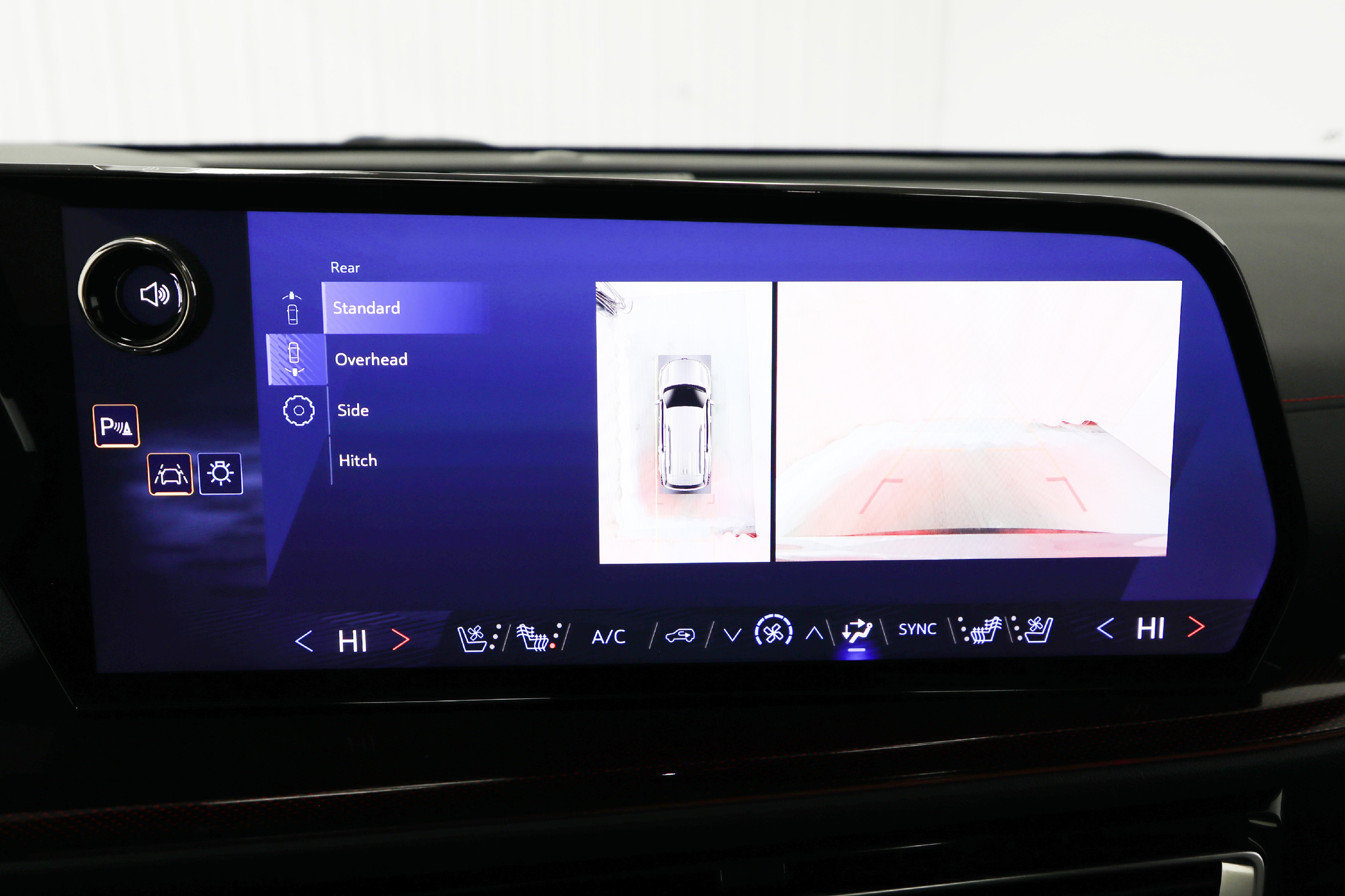 Used 2024 Chevrolet Traverse RS w/ LPO, Floor Liner Package image 5