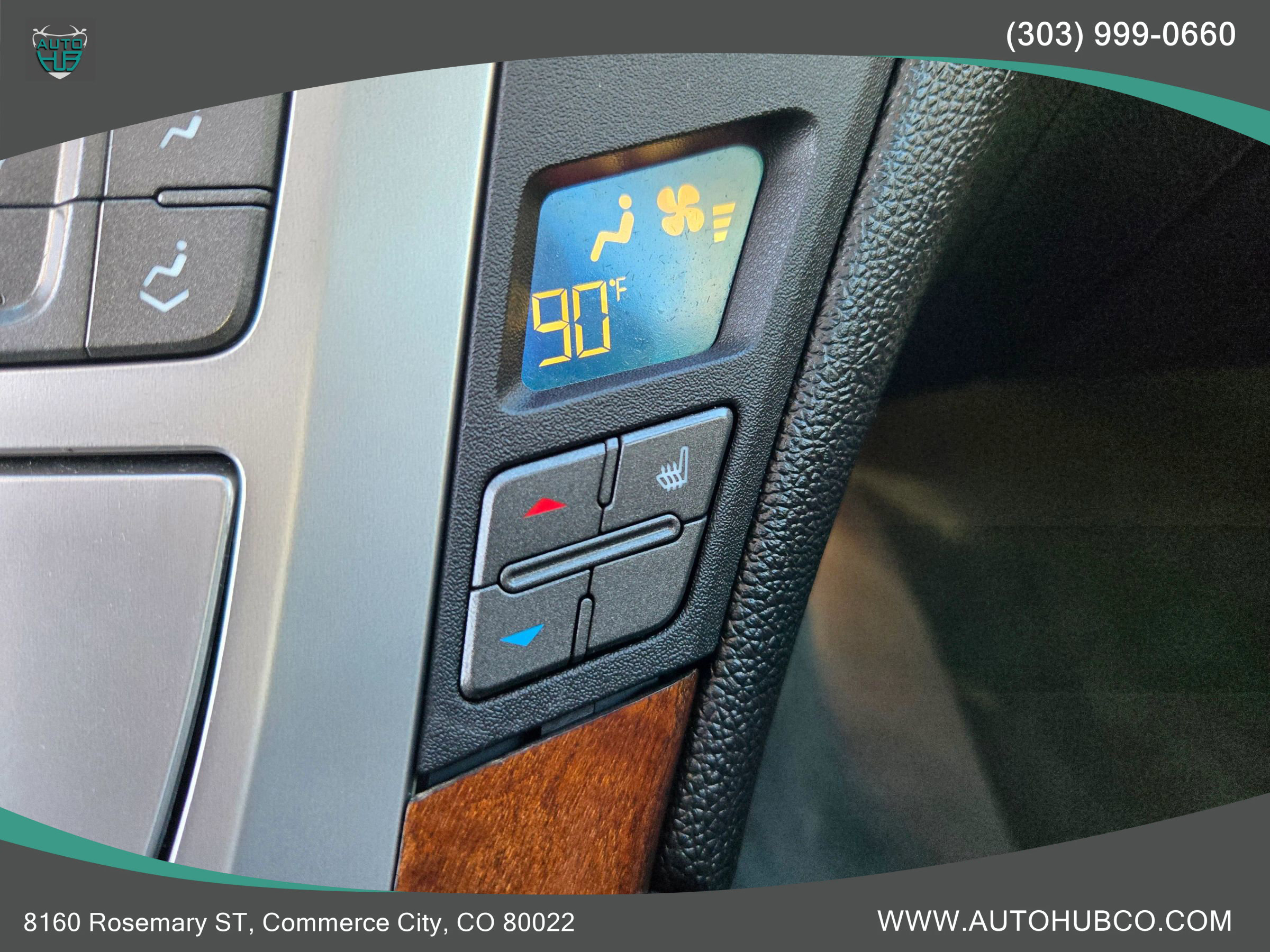 Used 2010 Cadillac CTS Luxury image 16