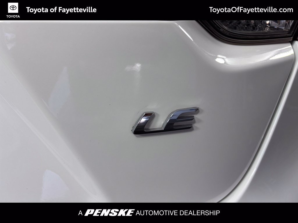 Used 2024 Toyota Corolla LE FWD image 5