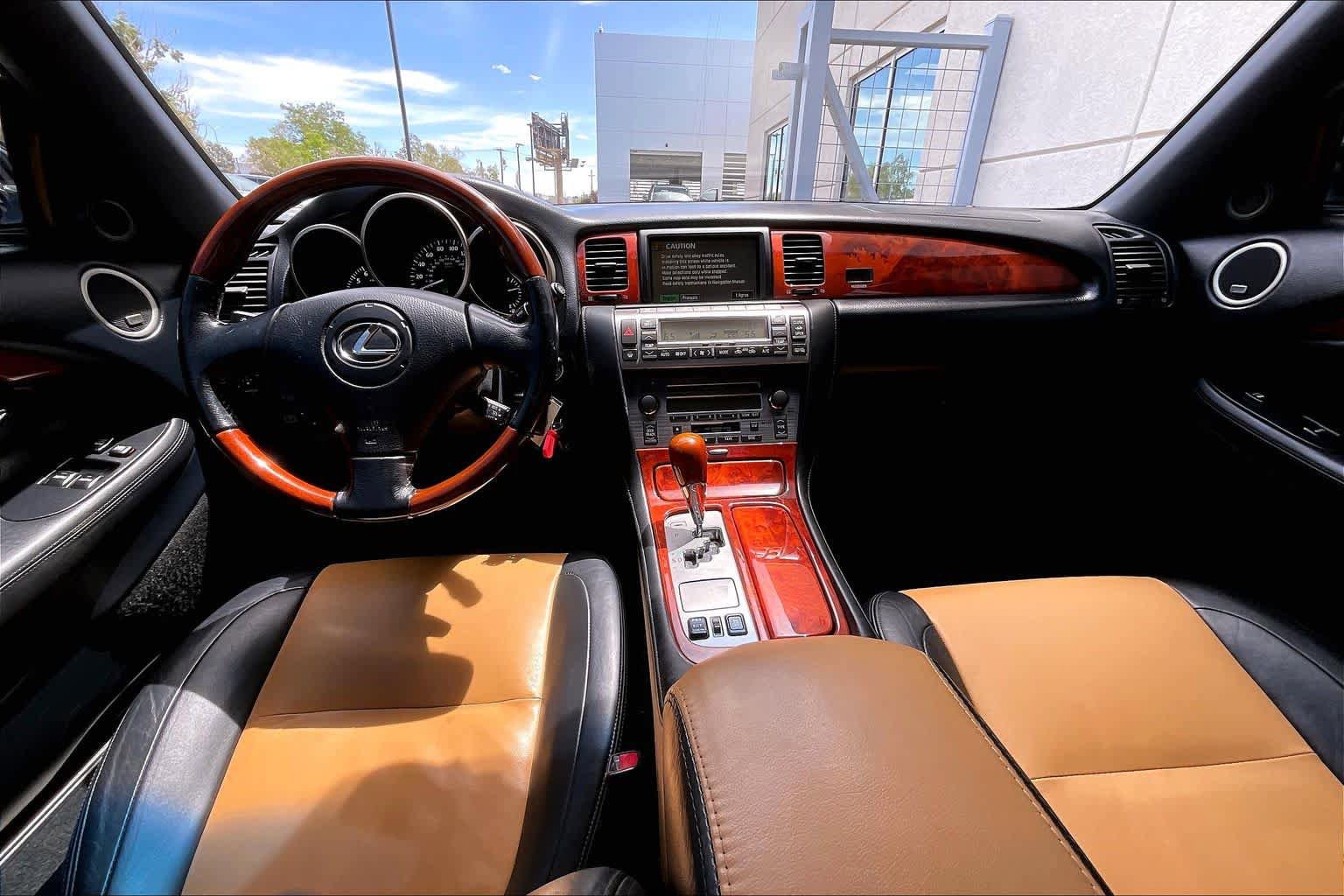 Used 2008 Lexus SC 430 Convertible RWD image 13